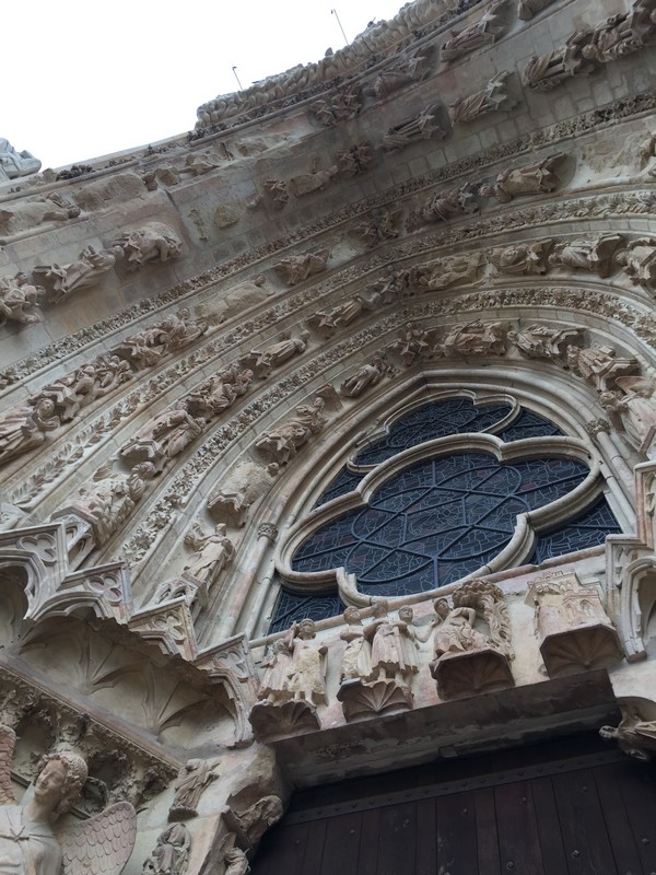 detail-buitenkant-kathedraal-reims