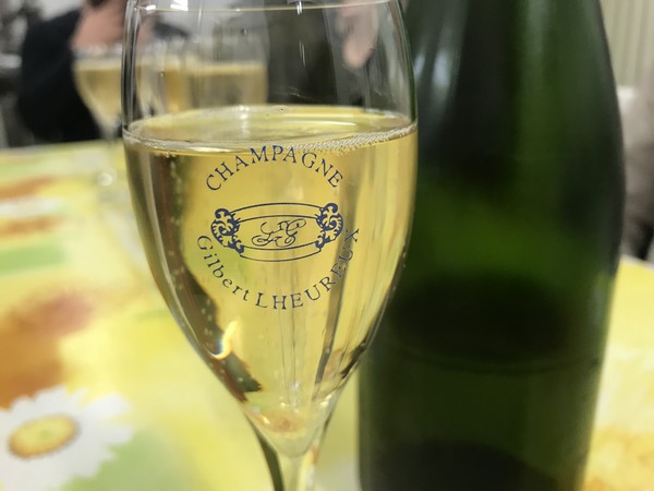 champagne Gilbert Heureux